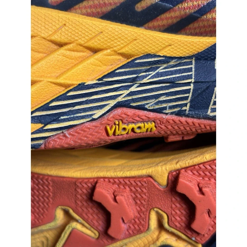 Hoka One One hoka one